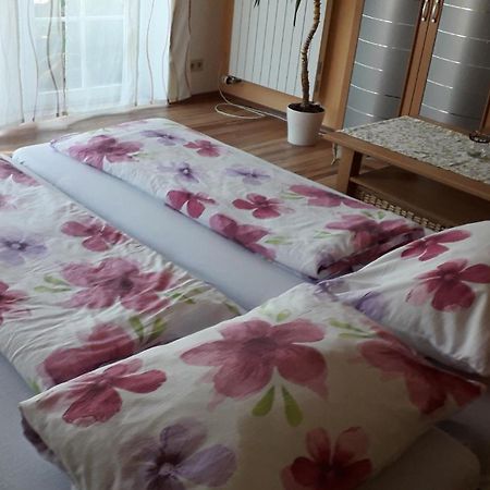Ferienwohnung Am Deich Блекеде Екстериор снимка