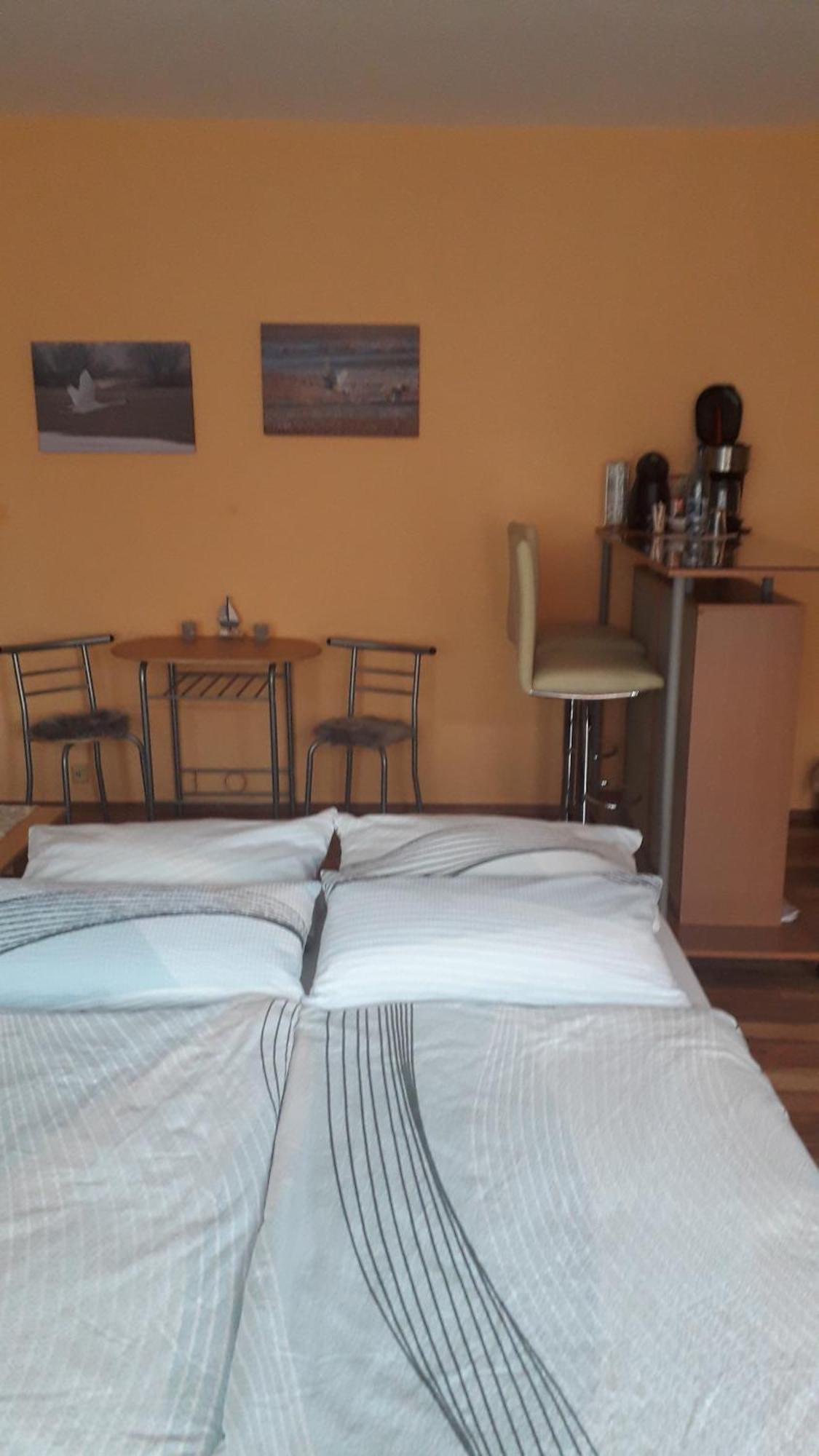 Ferienwohnung Am Deich Блекеде Екстериор снимка